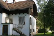 House with no windows