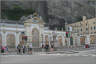 A whole plaza with horse paintings and sculptures!